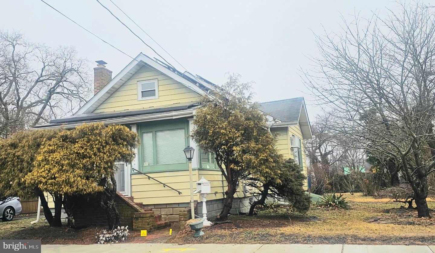 30 W RIDGEWOOD AVE