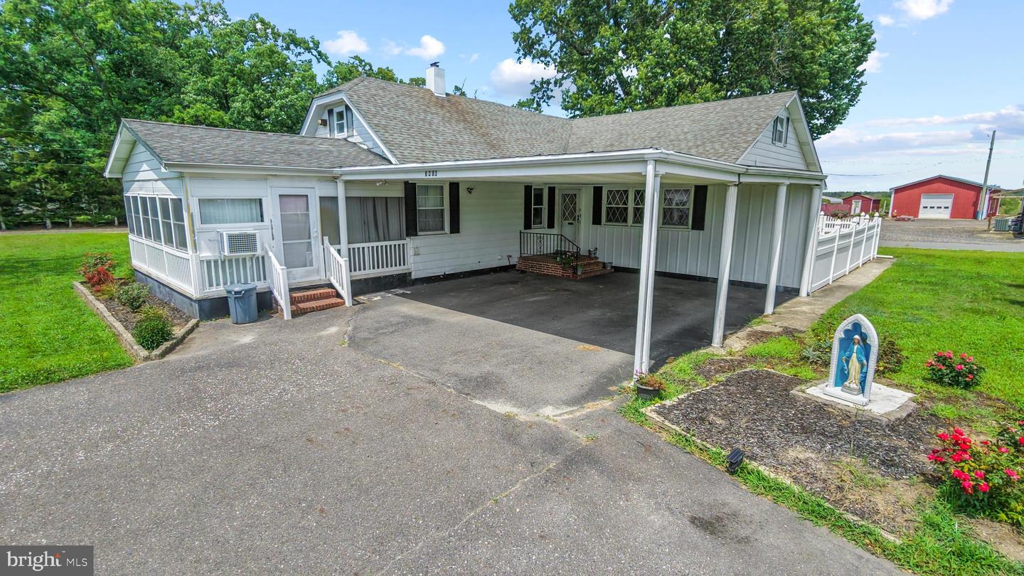 3416 Nesco Rd Property Photo 5