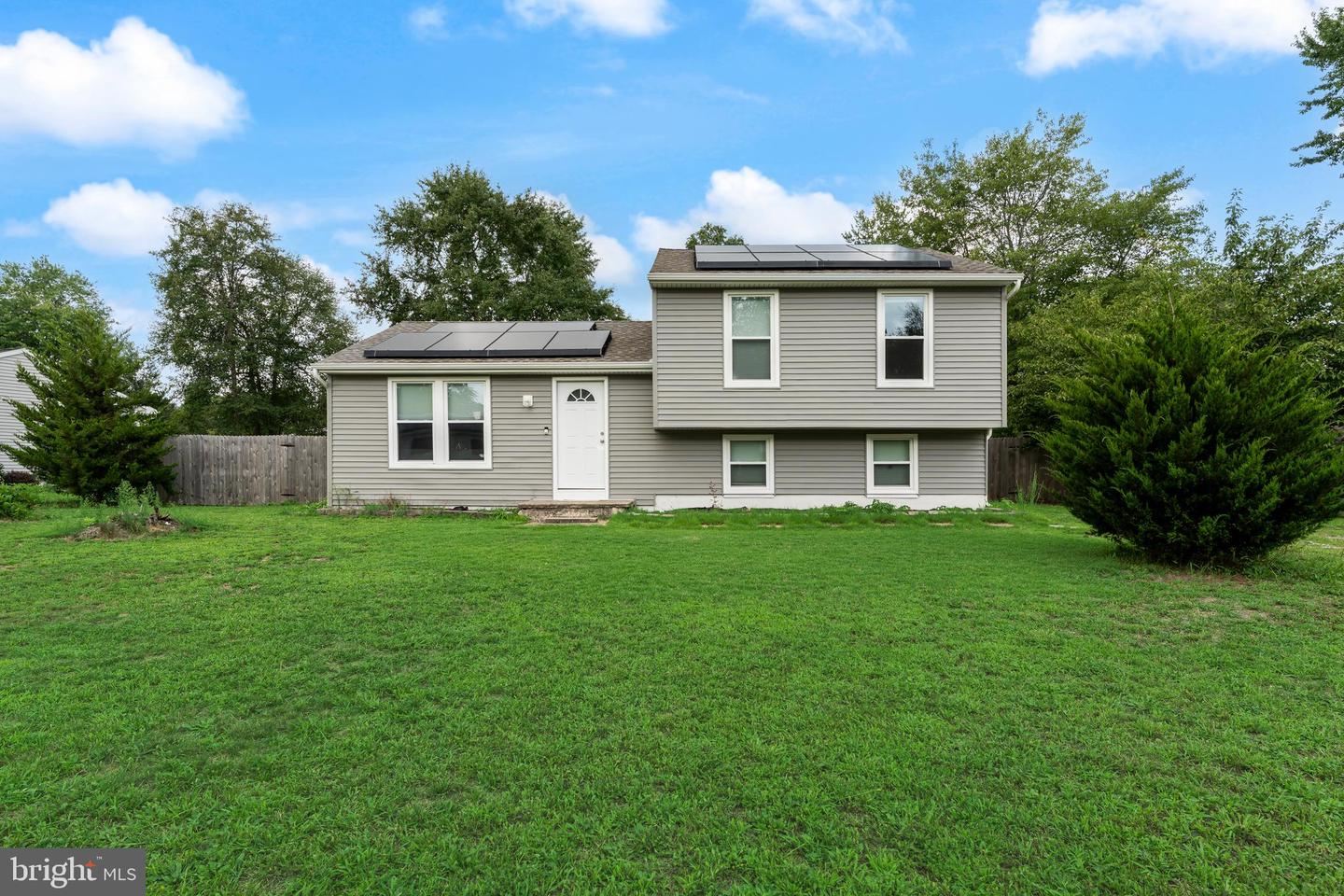 5913 Maple Dr Property Photo 1