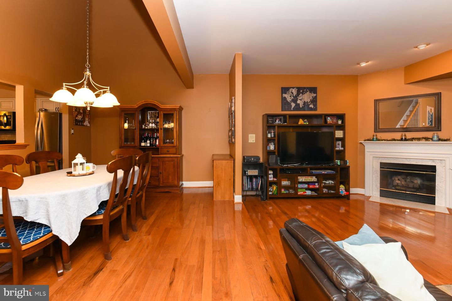 54 Harbor Dr Property Photo 5