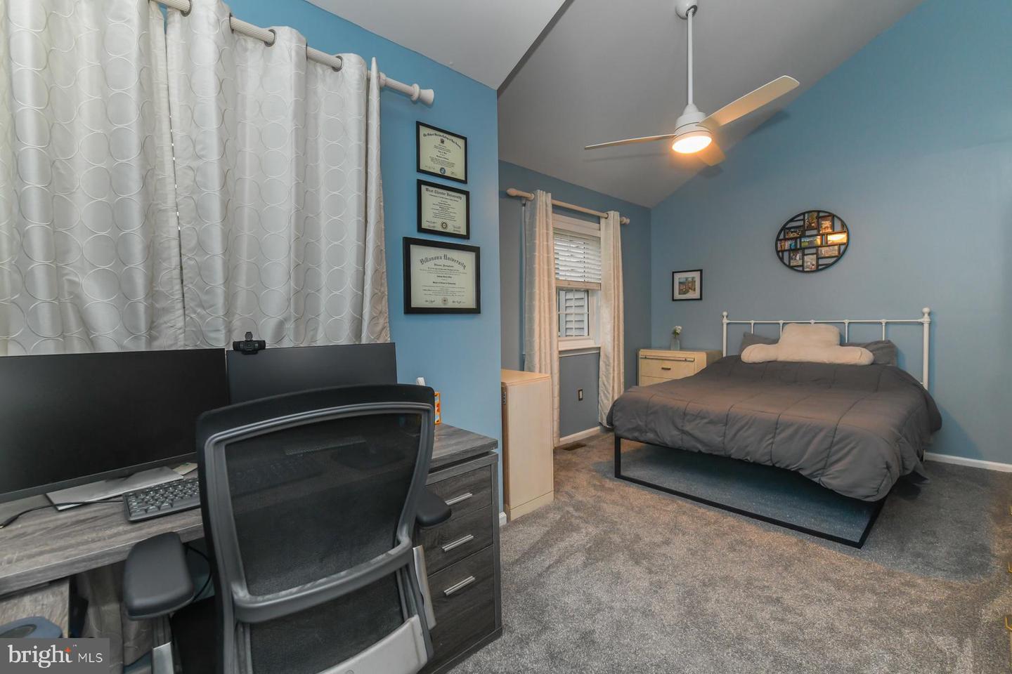 54 Harbor Dr Property Photo 16