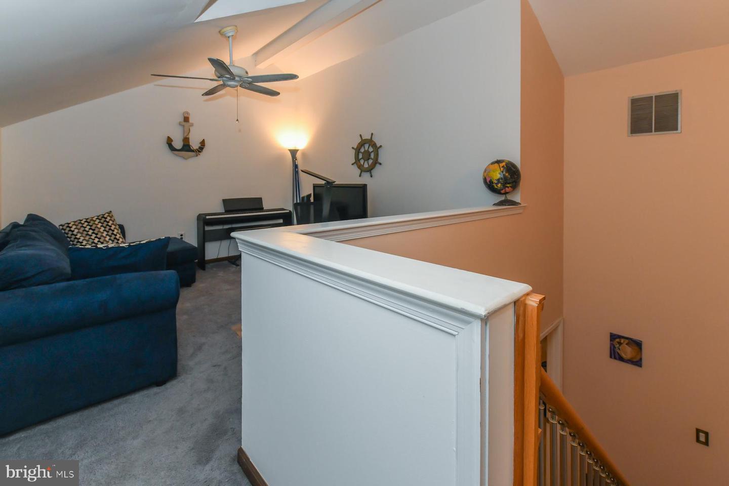 54 Harbor Dr Property Photo 17