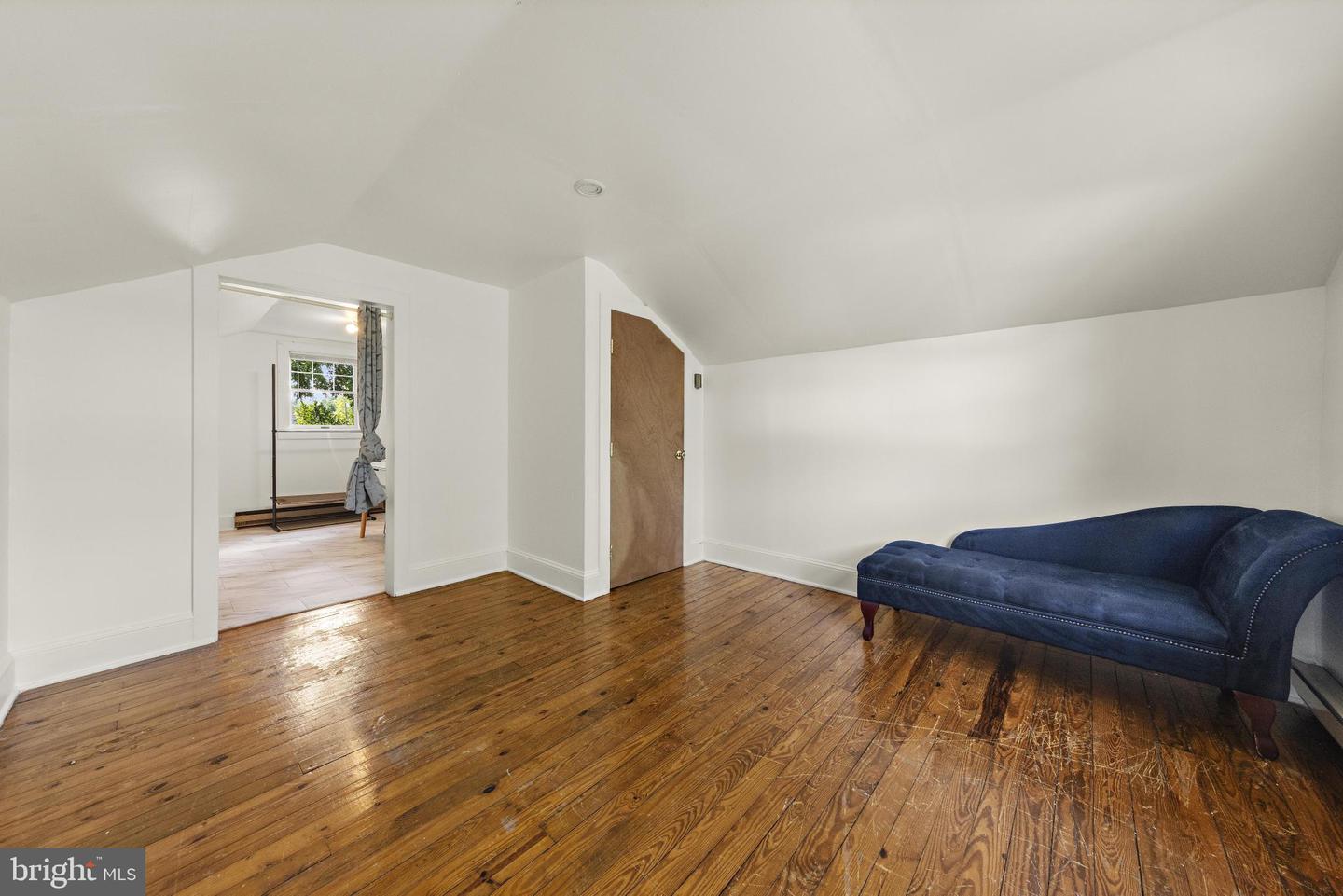 210 W Church St Property Photo 14