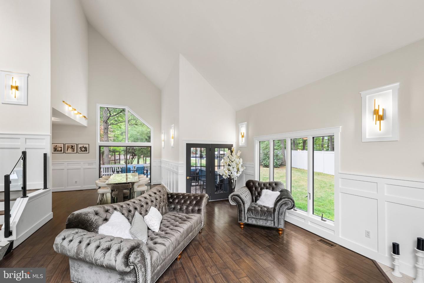 209 Shady Knoll Ln Property Photo 16