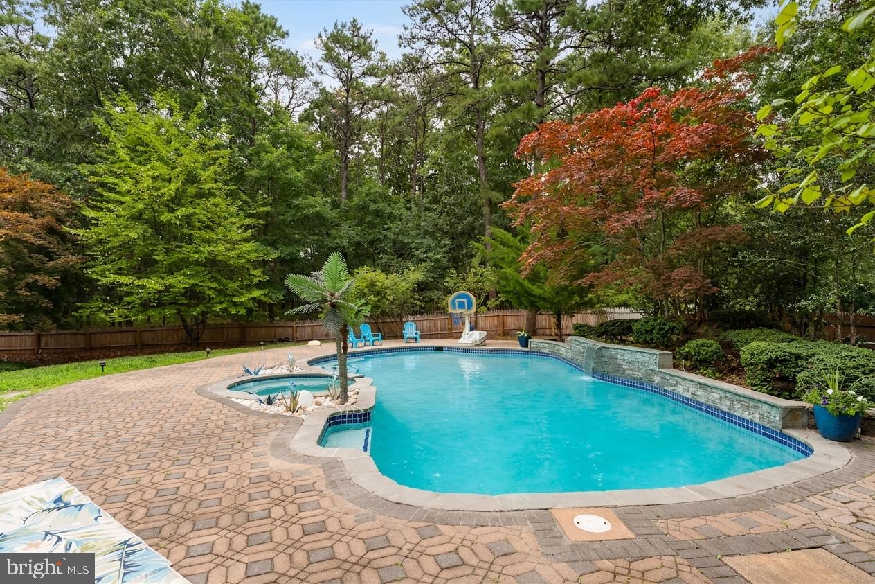 209 Shady Knoll Ln Property Photo 35