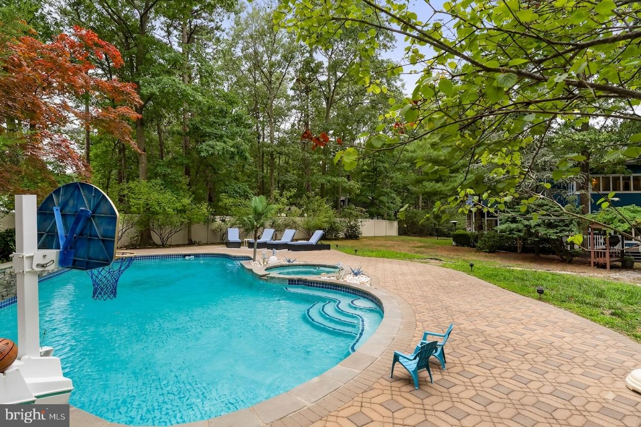 209 Shady Knoll Ln Property Photo 47