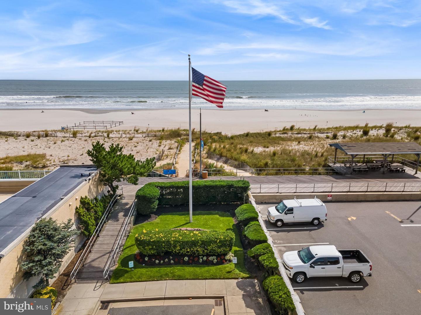 5000 Boardwalk #506 Property Photo 43