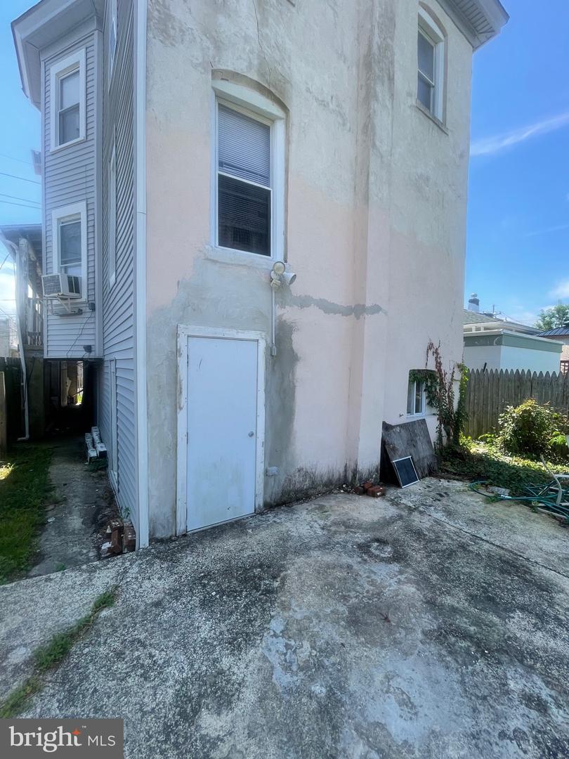 1909 Magellan Ave Property Photo 46