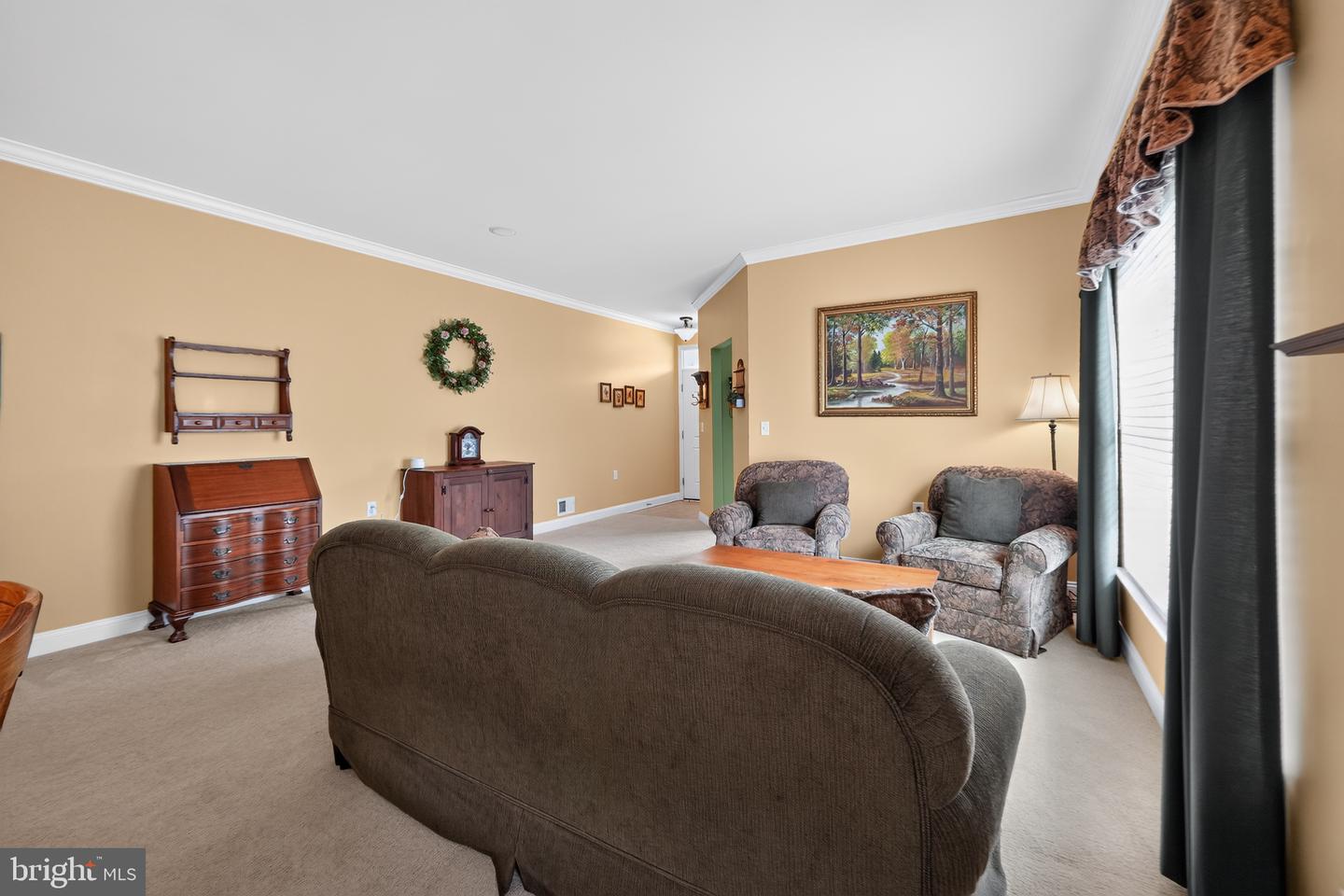 70 Burnside Dr Property Photo 6