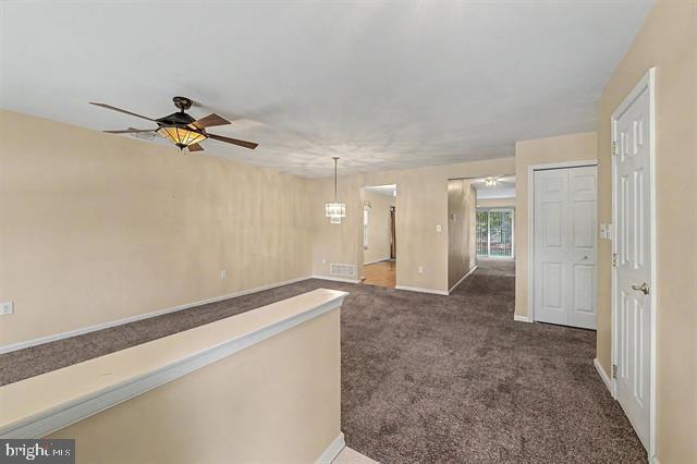 676 E Chancery Ln Property Photo 3