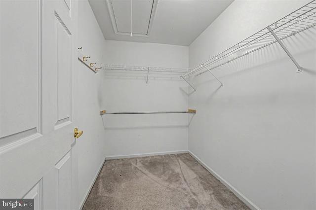 676 E Chancery Ln Property Photo 22
