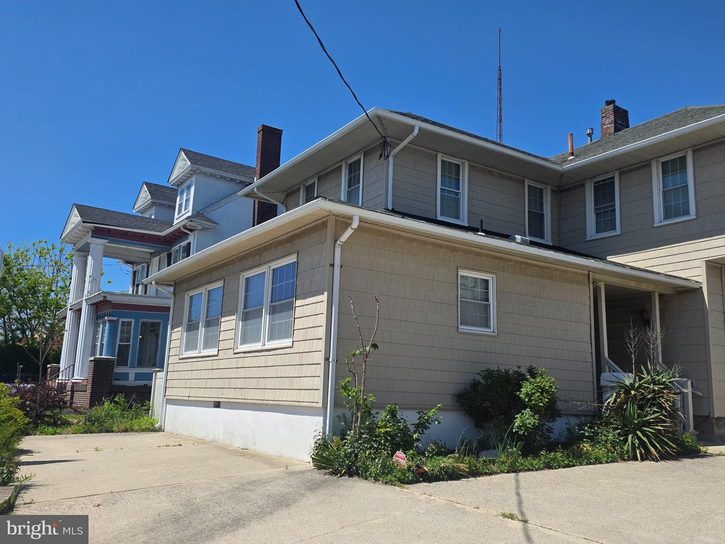 32 Black Horse Pike Property Photo 2