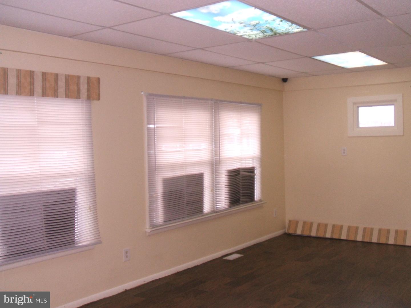 32 Black Horse Pike Property Photo 10