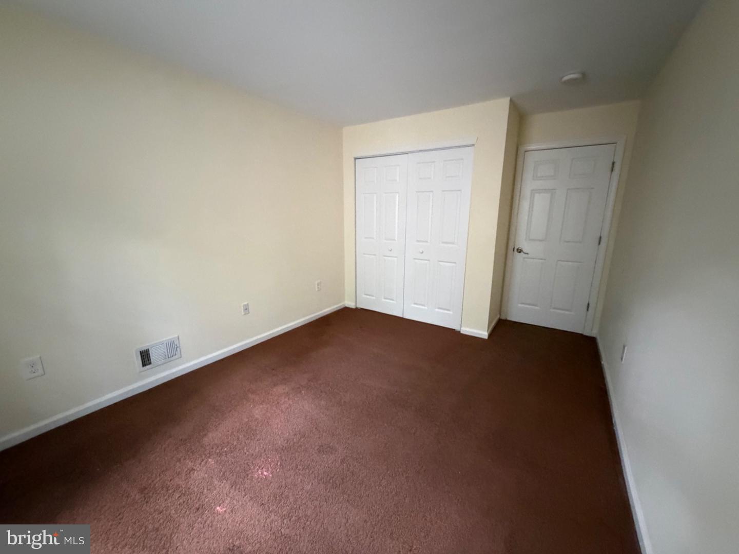 71 Iroquois Dr Property Photo 12