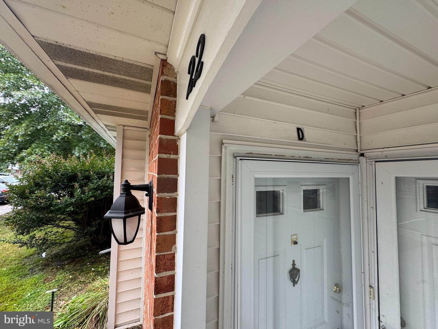 22 Deborah Ln #d Property Photo 8