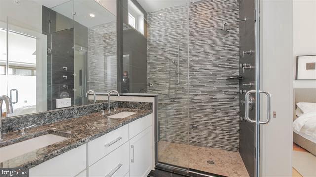 5208 Boardwalk Property Photo 2