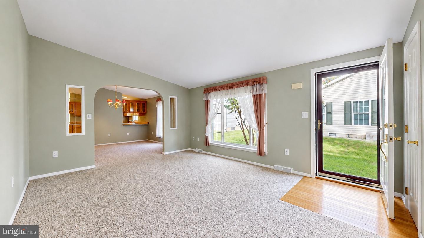 269 Pebble Beach Dr Property Photo 8