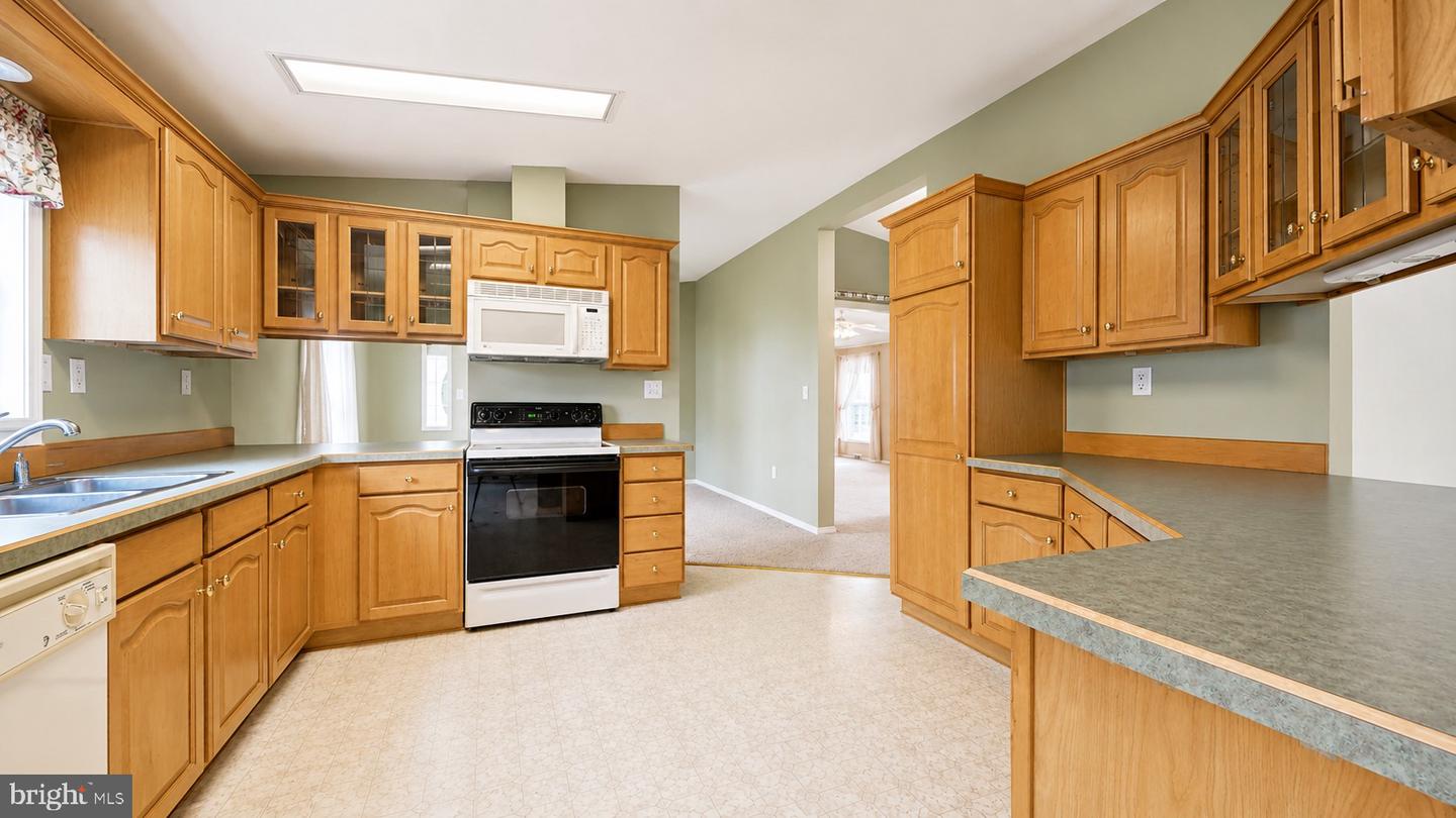 269 Pebble Beach Dr Property Photo 18