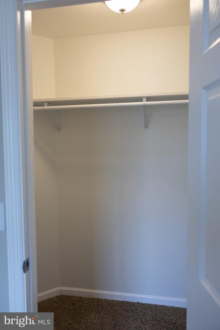 205 Sumner St Property Photo 19