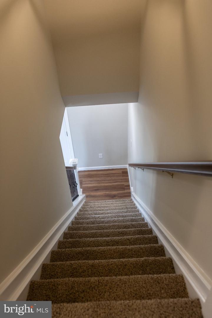 205 Sumner St Property Photo 26