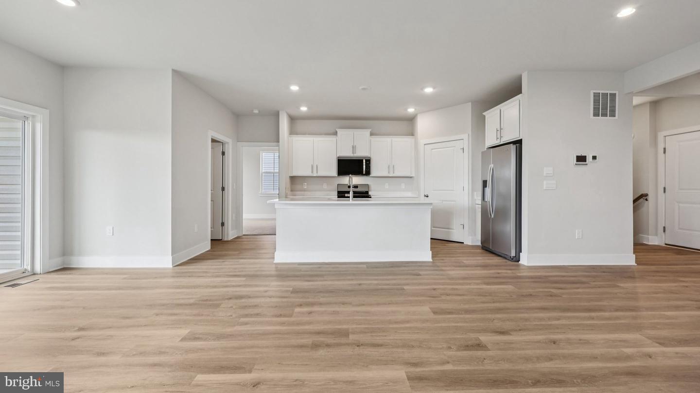 2 Santa Monica Rd Property Photo 7