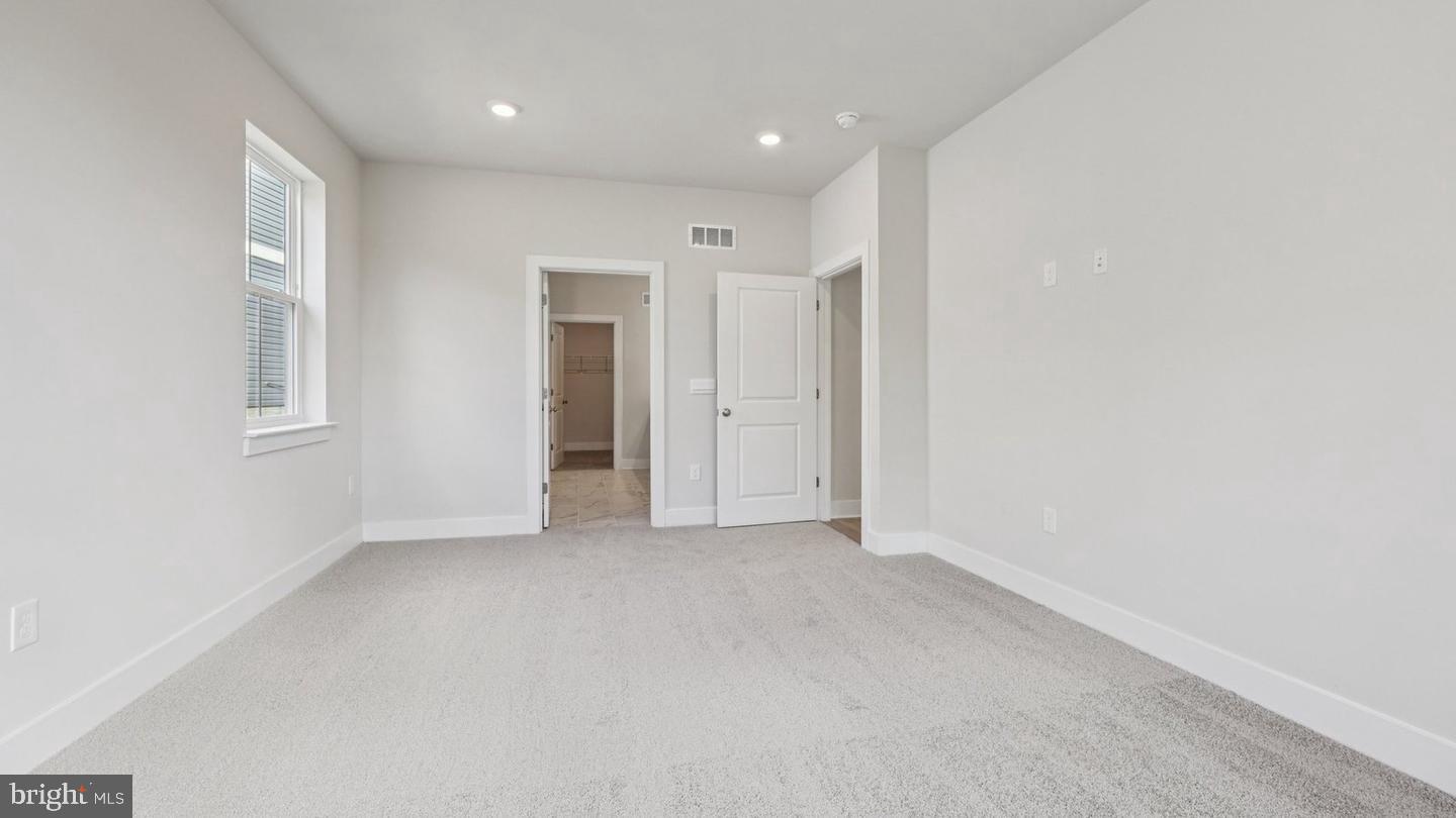 2 Santa Monica Rd Property Photo 19