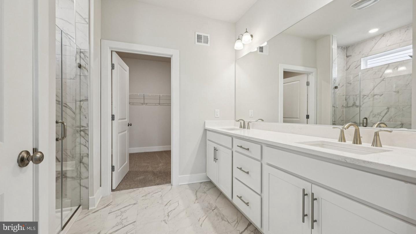 2 Santa Monica Rd Property Photo 20