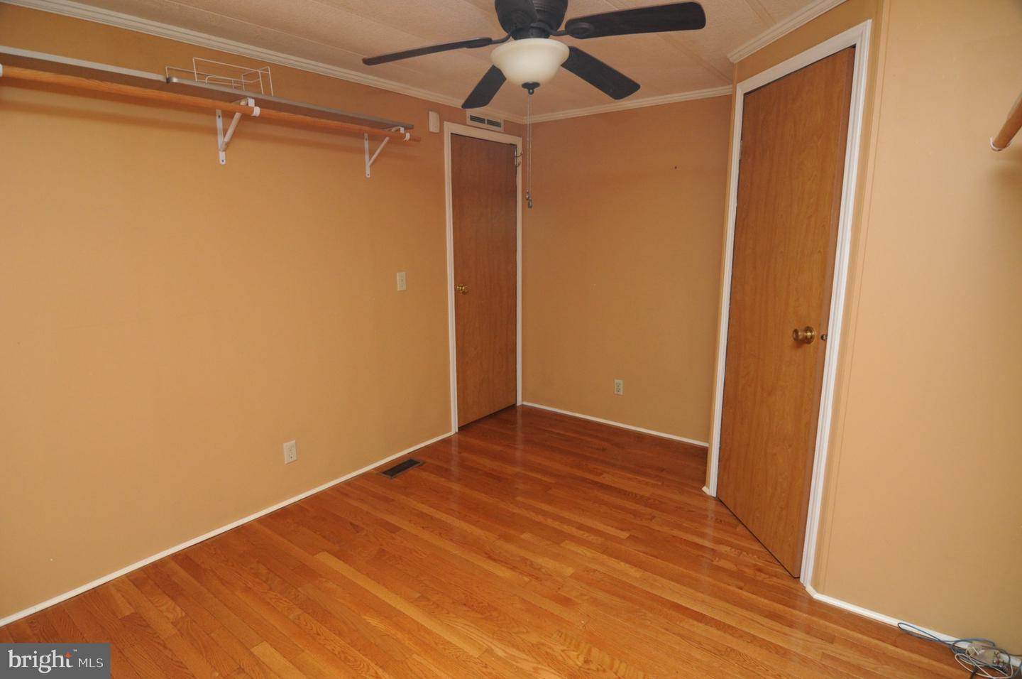279 Mayflower Dr Property Photo 9