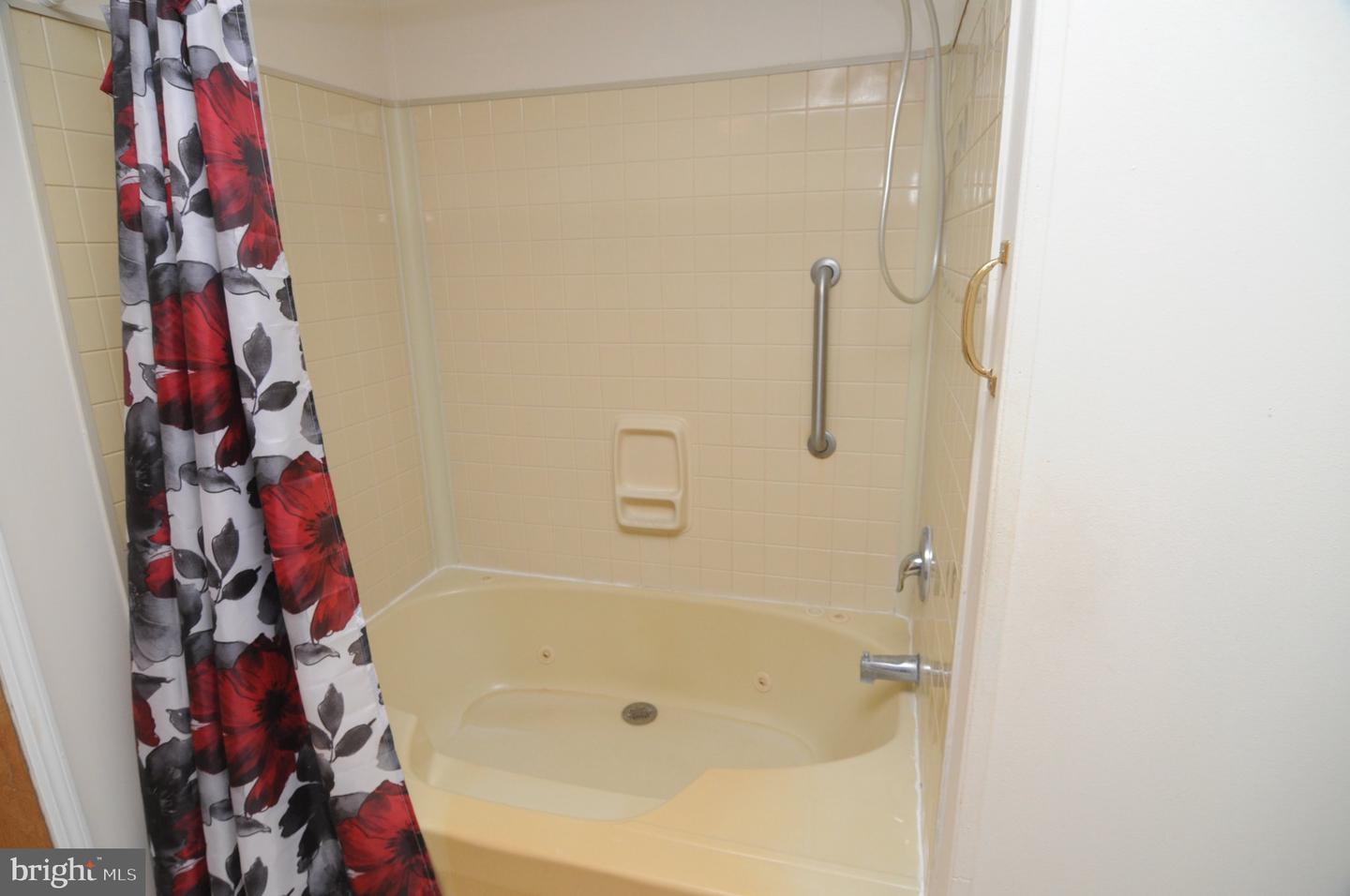 279 Mayflower Dr Property Photo 18