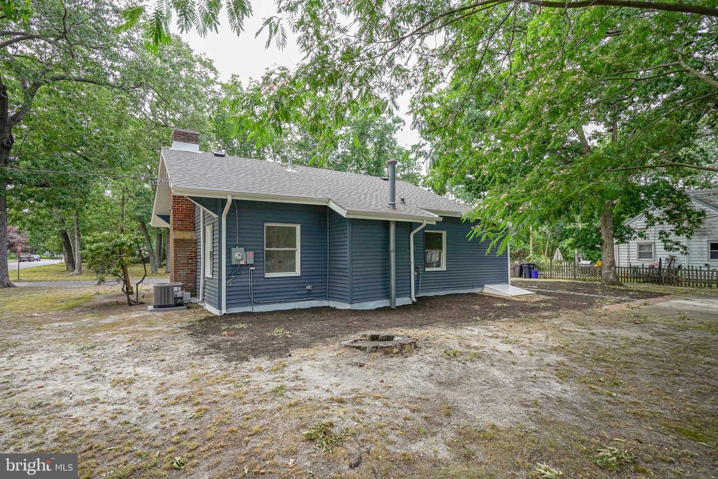 123 12th St Property Photo 11