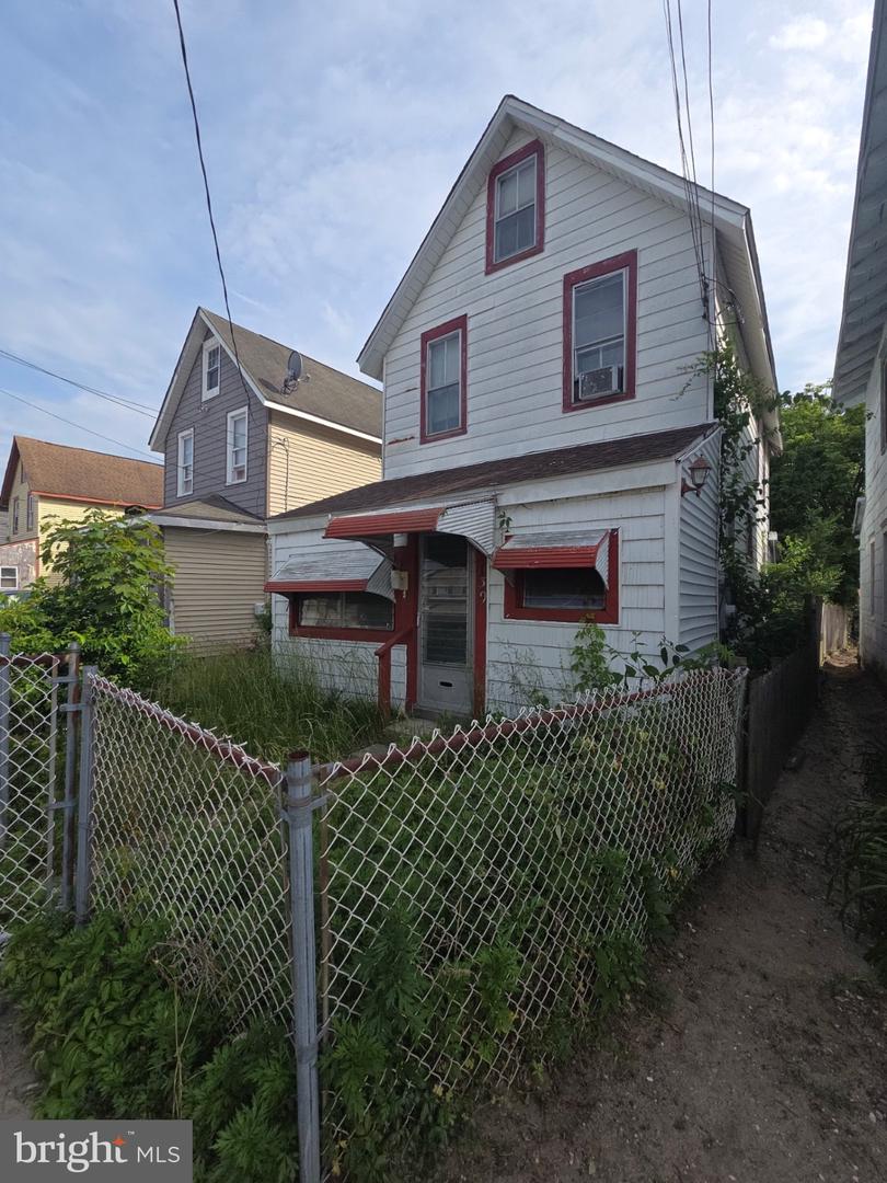 139 W Merion Ave Property Photo 1