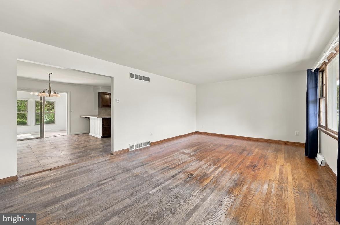 NJAC2026676 Property Photo 4