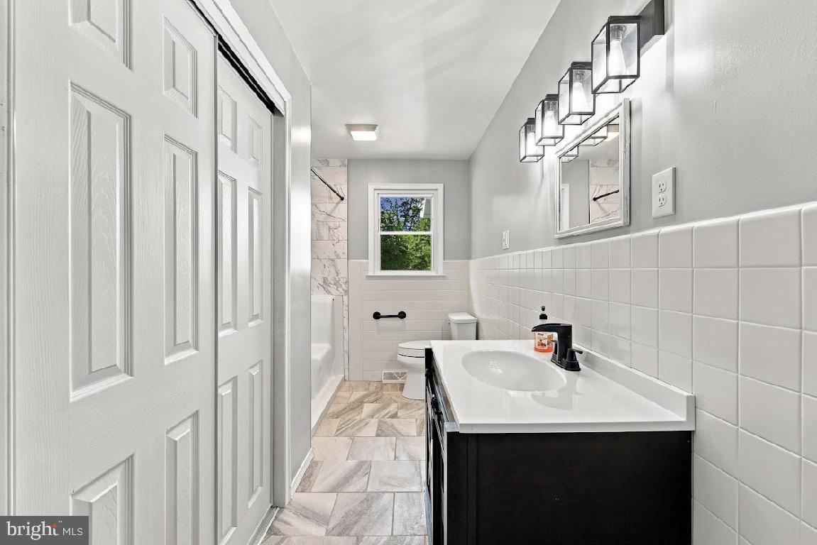 NJAC2026676 Property Photo 16