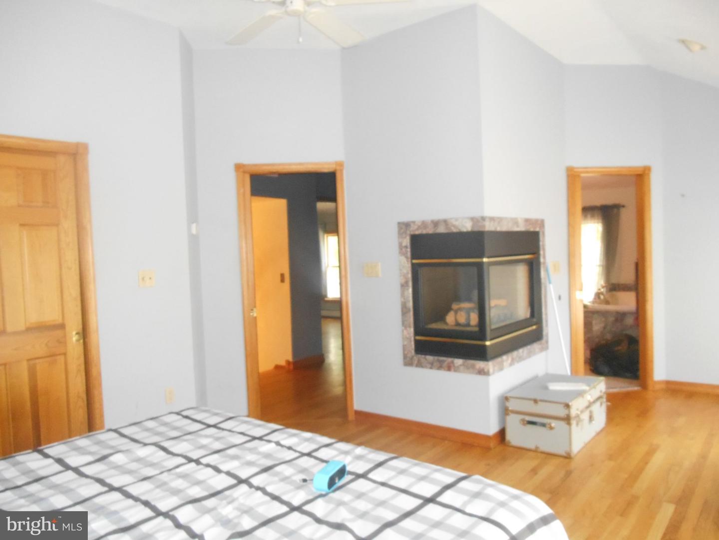 1002 N Chew Rd Property Photo 9