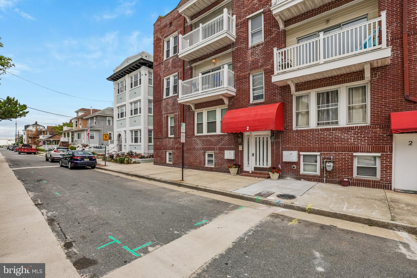 2 Montgomery Ave #b1 Property Photo 25
