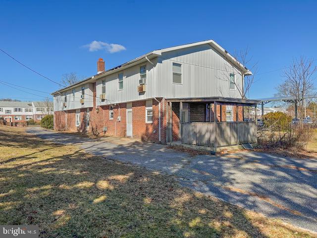 1104 Clematis Ave Property Photo 6