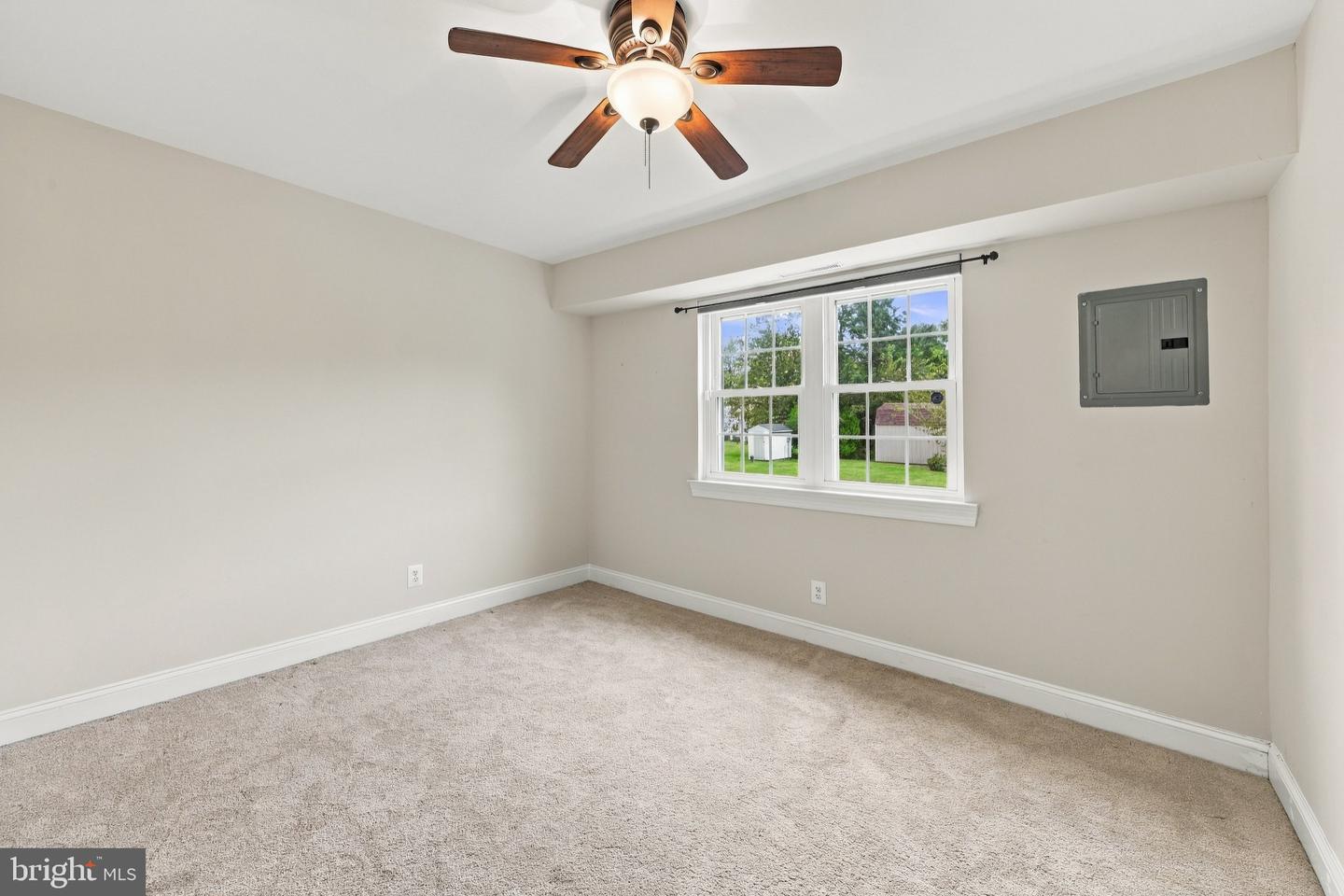 NJAC2026944 Property Photo 12