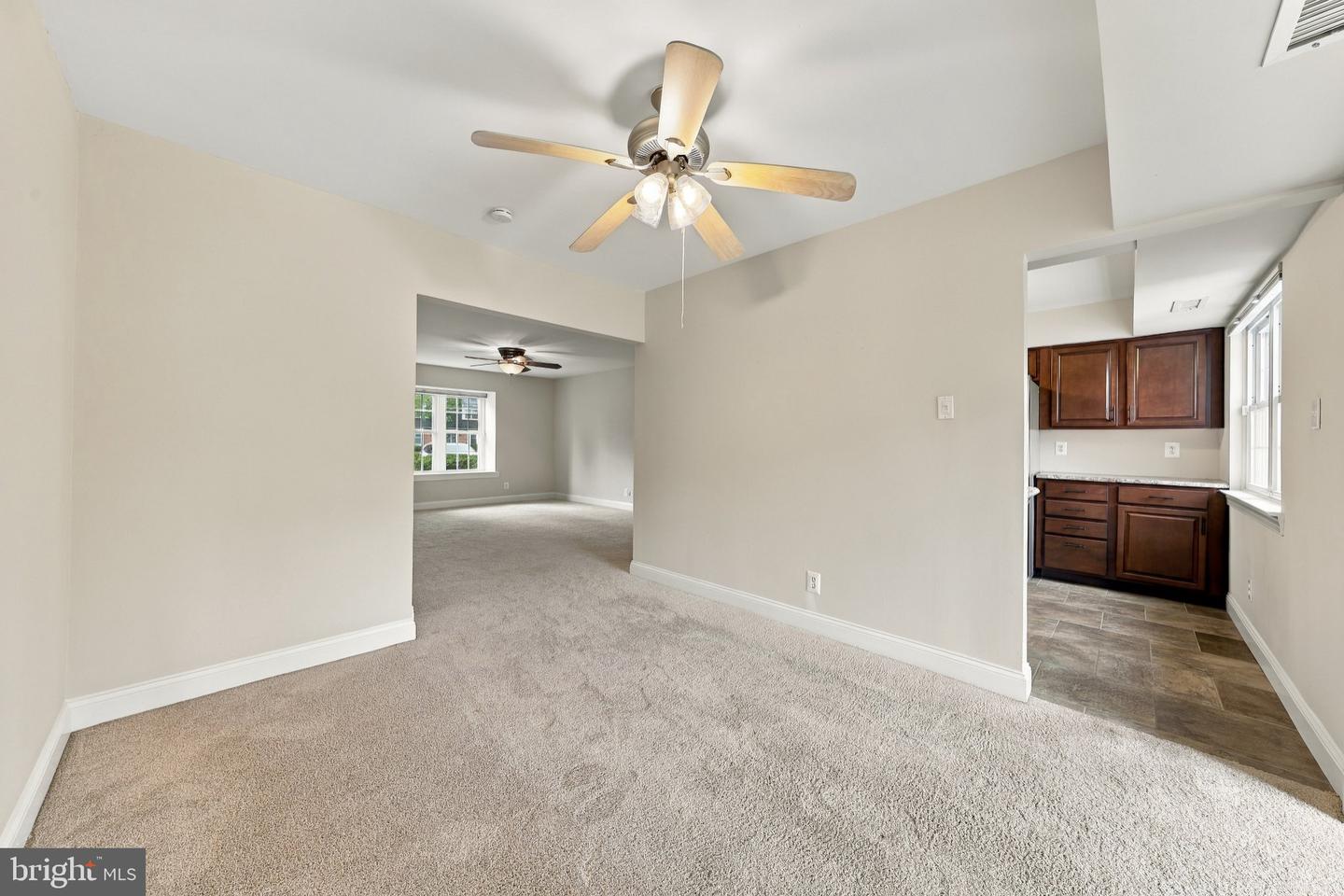 NJAC2026944 Property Photo 15