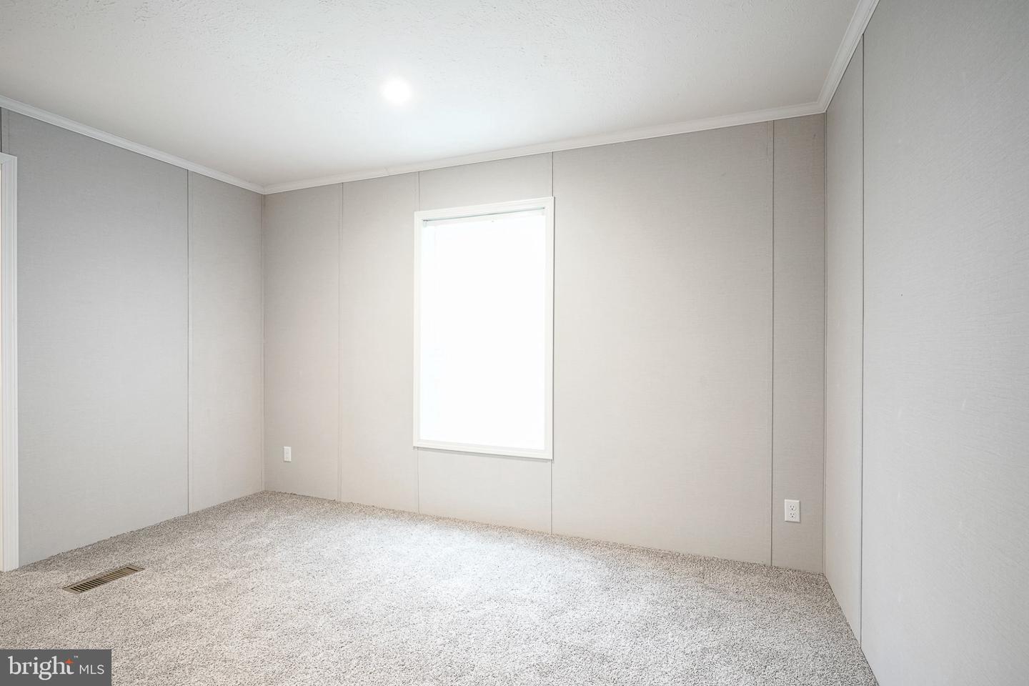 110 Moss Ln Property Photo 14