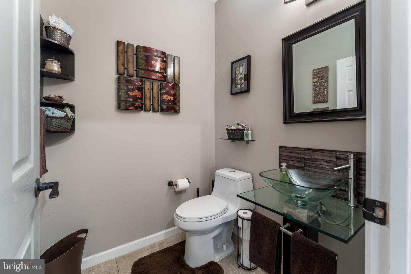 30 W Delray Ln W Property Photo 16