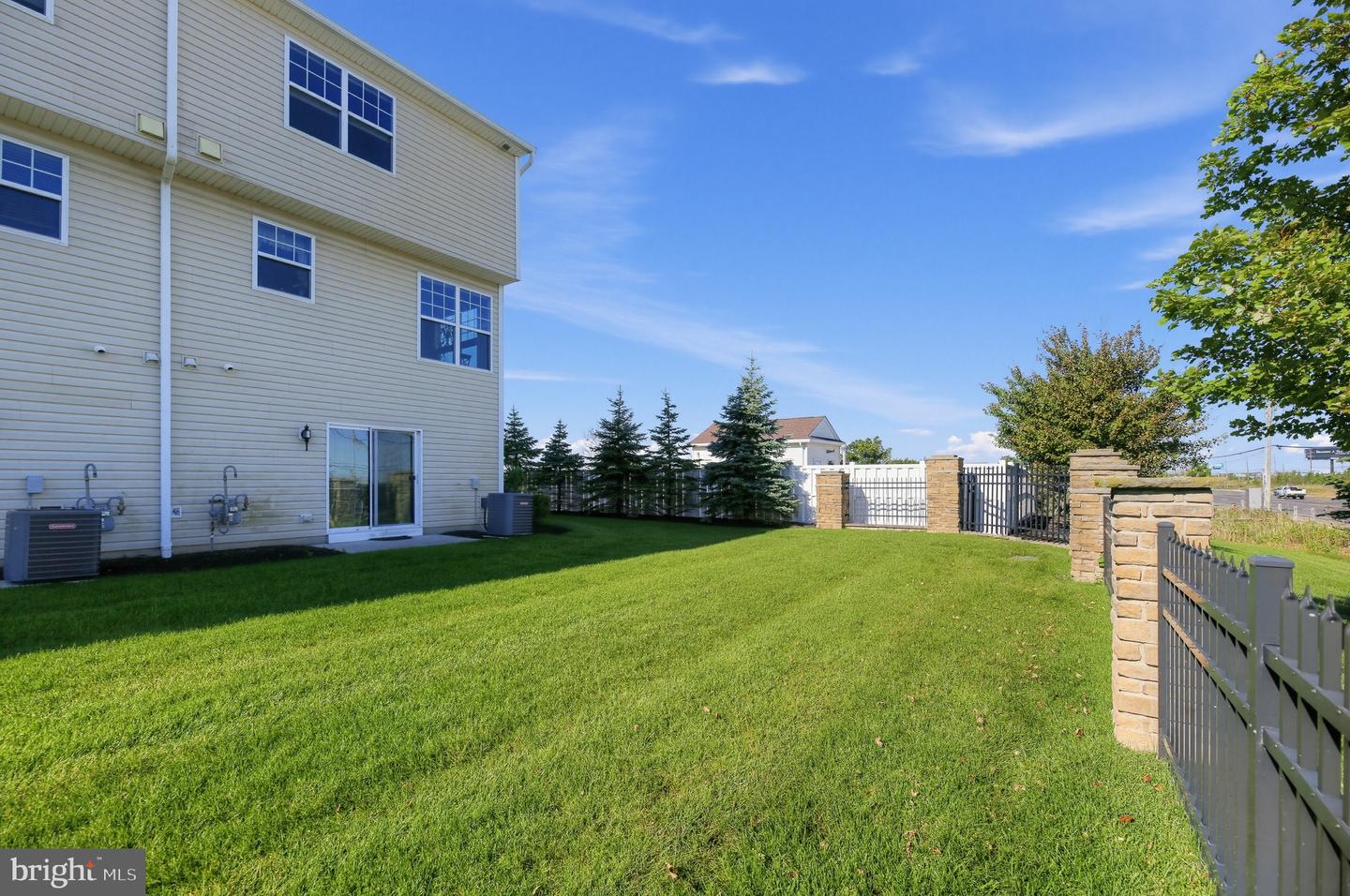 160 Dunlin Ln Property Photo 26