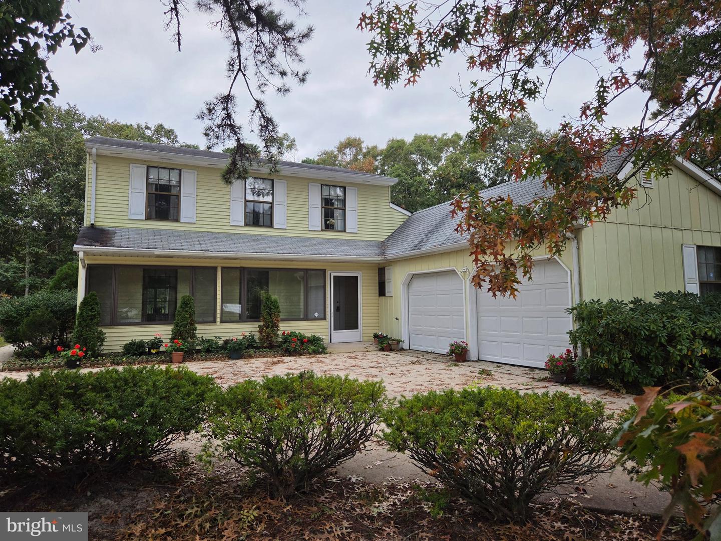 814 Berrywood Ln Property Photo 1