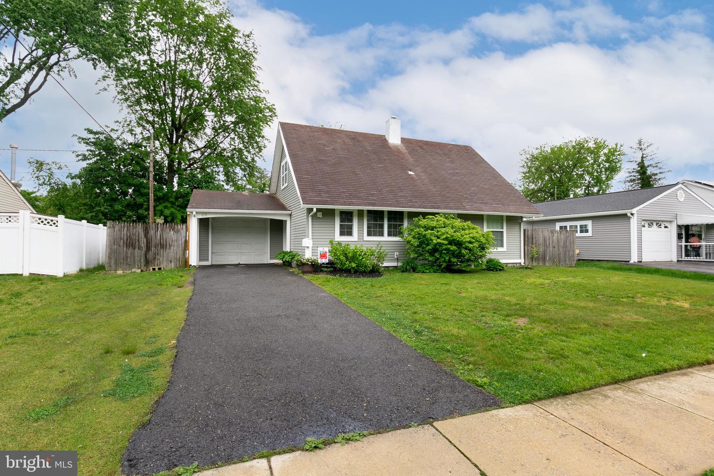 68 Shawmont Ln Property Photo 1