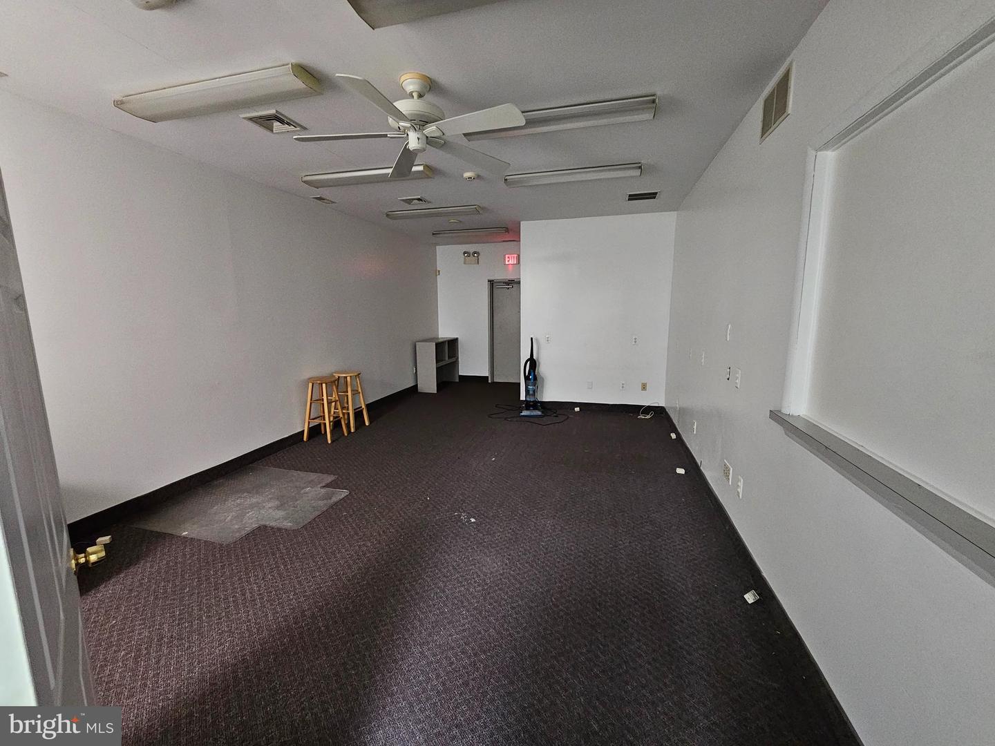 666 Madison Ave Property Photo 7