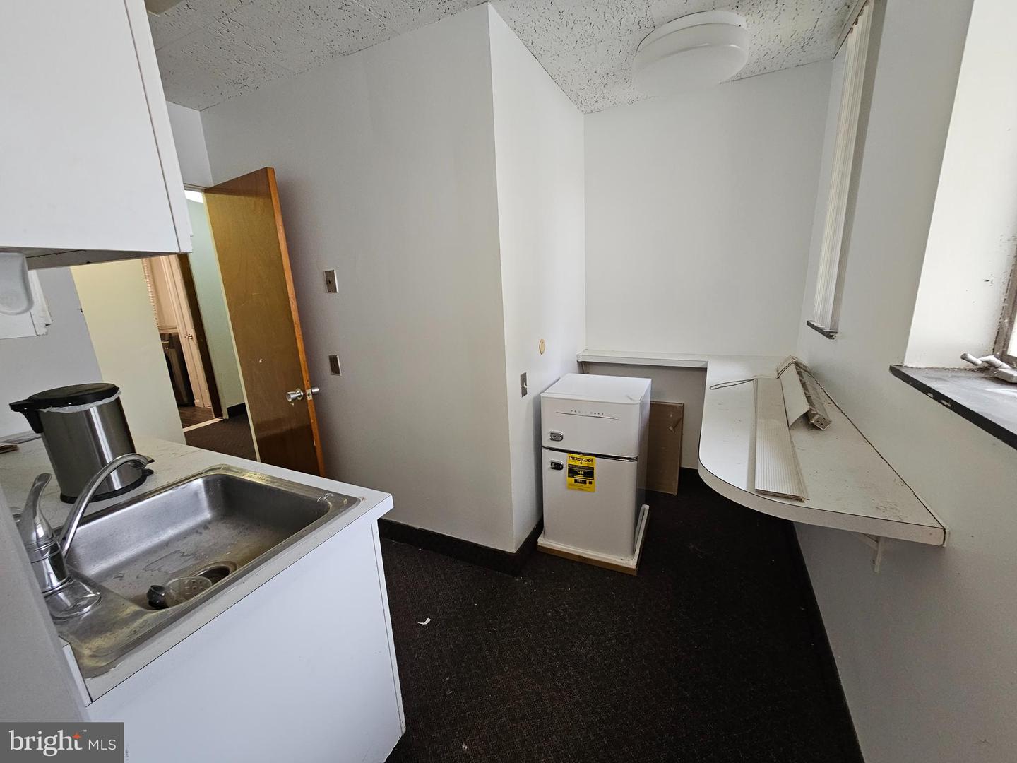 666 Madison Ave Property Photo 11