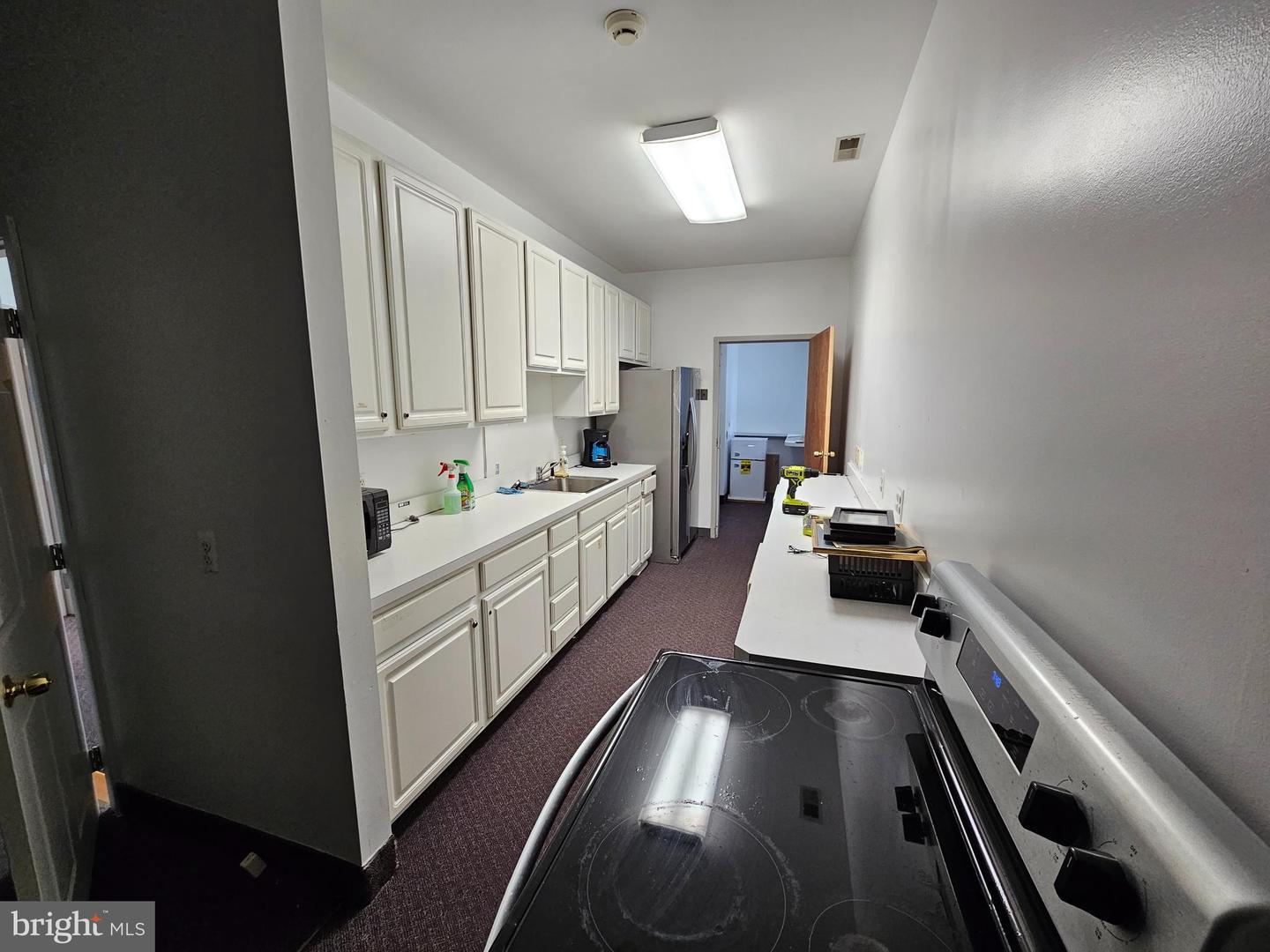 666 Madison Ave Property Photo 13