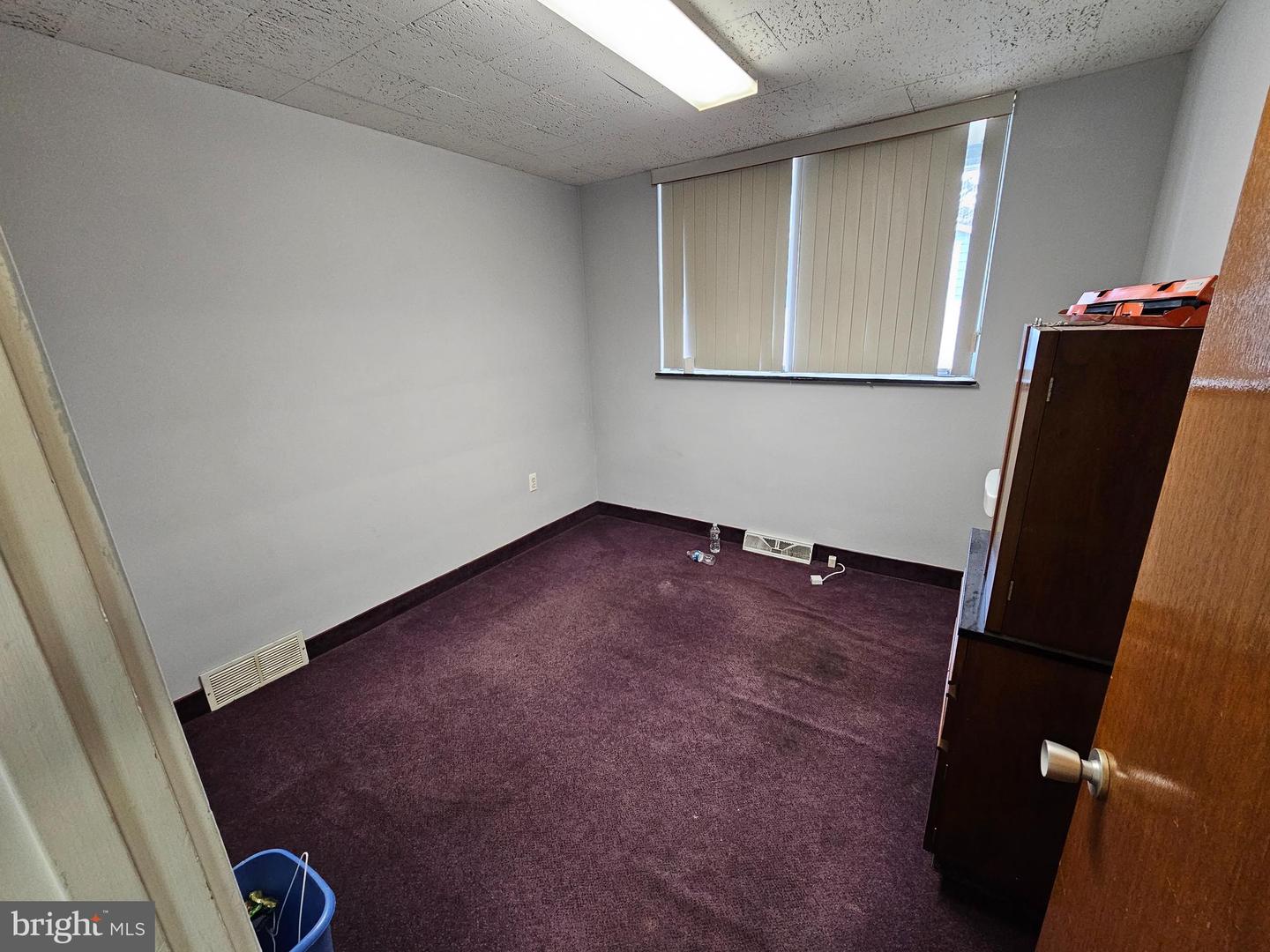 666 Madison Ave Property Photo 19