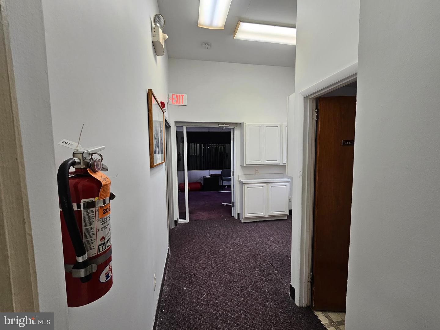 666 Madison Ave Property Photo 25