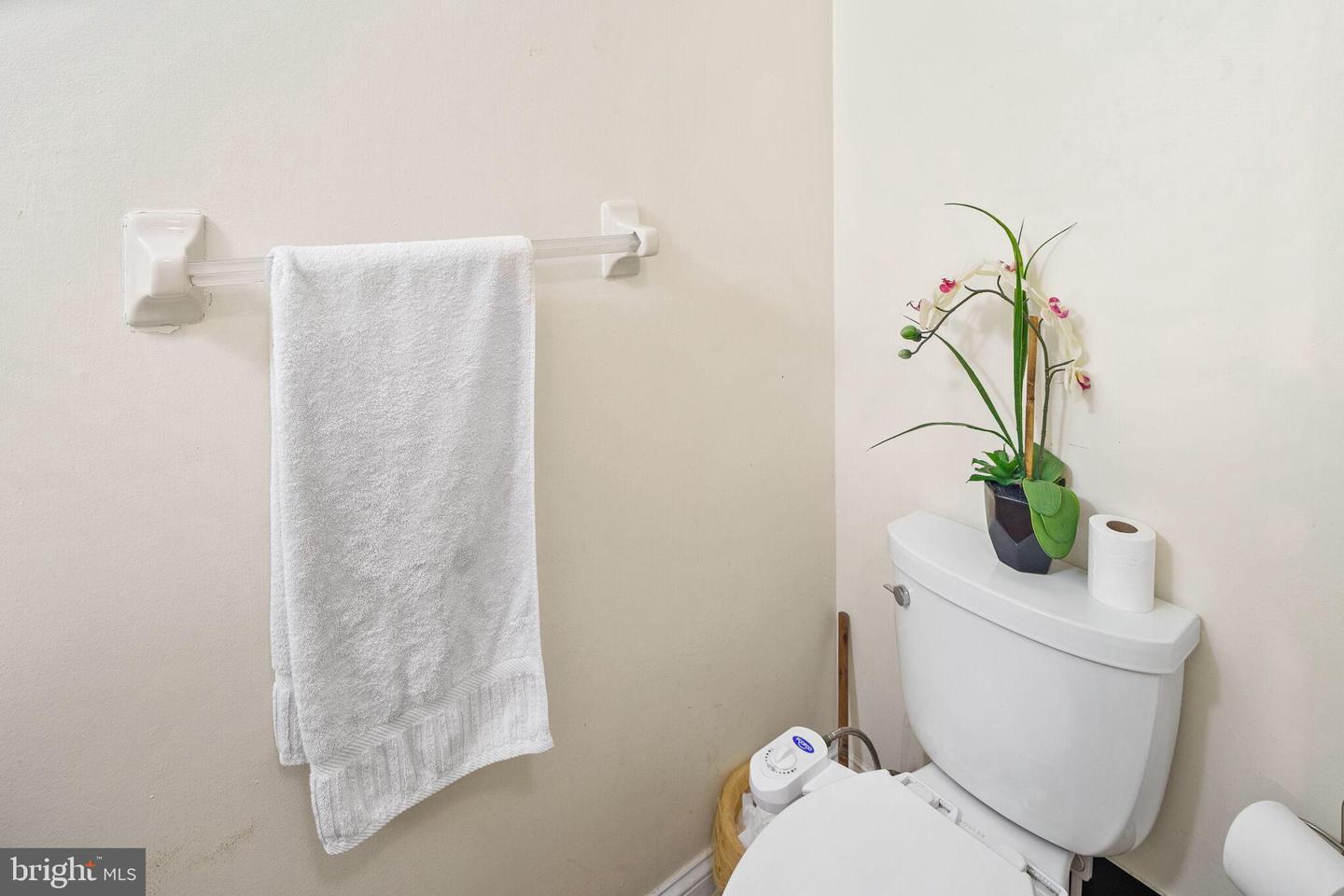 216 Martins Way Property Photo 6