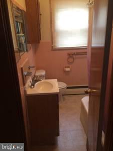 304 Clay St Property Photo 5